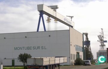 Factoria naval en la localidad de Puerto Real
