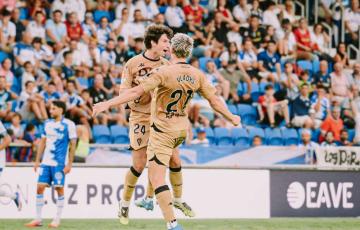 Vladys e Ibon Sánchez celebran el tanto del empate (Foto: Cádiz CF)
