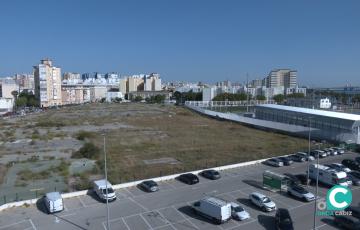 El solar donde irá ubicado el nuevo hospital.
