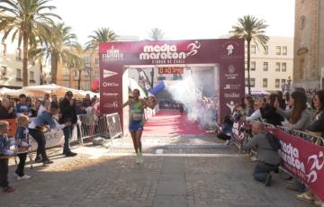 La Media Maratón Ciudad de Cádiz llega a los 3.000 inscritos en su tercera edición.