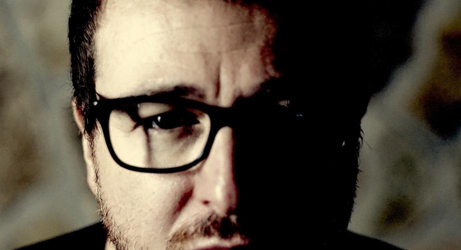Alis. gira electroacústica