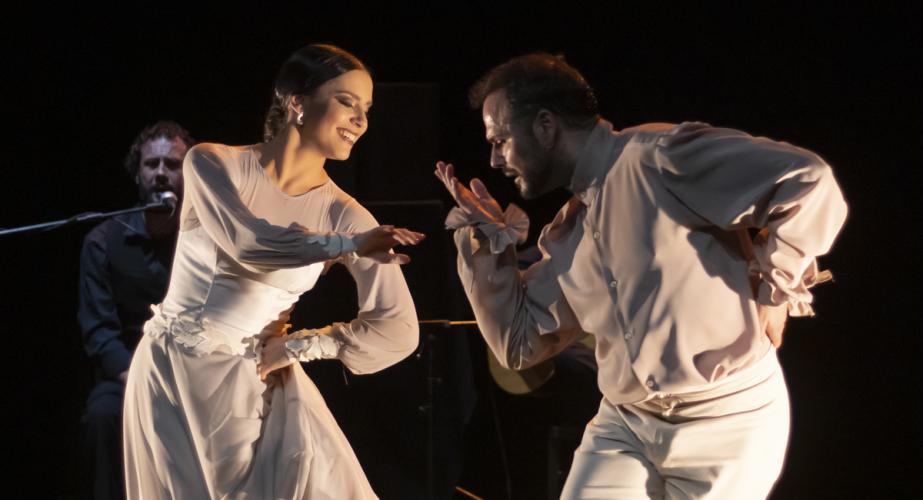Floreo producciones presenta "pasado"