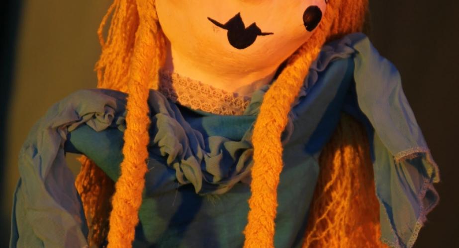 Xxxix festival internacional del títere "ciudad de cádiz": "la princesa... o según como se mire"