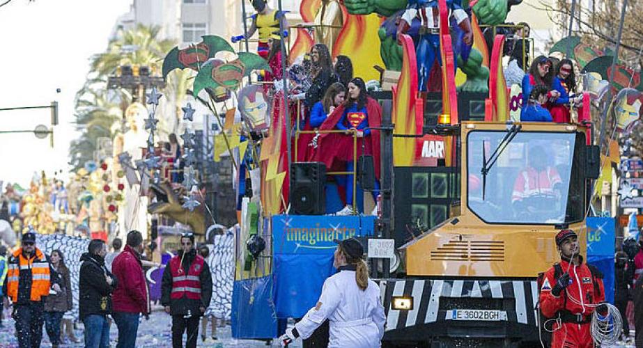 Gran cabalgata del carnaval de cádiz 2025