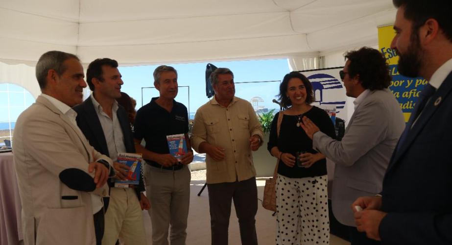 José Pacheco, Bruno García León, Juan Manuel Pérez Dorao, Ignacio Romaní, Carmen Sánchez, el alcalde José María Gonzalez y Fran González.
