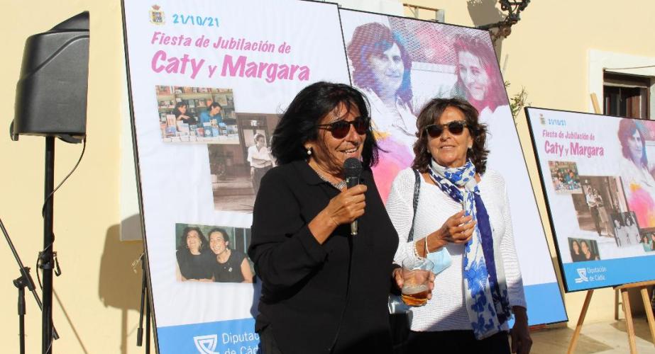 Margara Pan y Caty de la Cuesta.