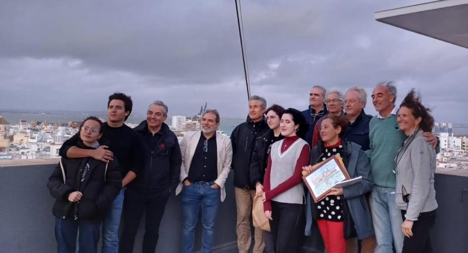 Los premiados con Agustín Palomo, Juan Manuel Pérez, Francisco Diufaín, Miguel Ramos, Julio Terrón, José Félix Nieto y Belén González Dorao.