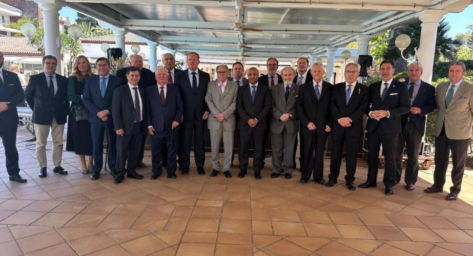  Miembros del Cuerpo Consular de la provinciae Cádiz  durante la celebración.