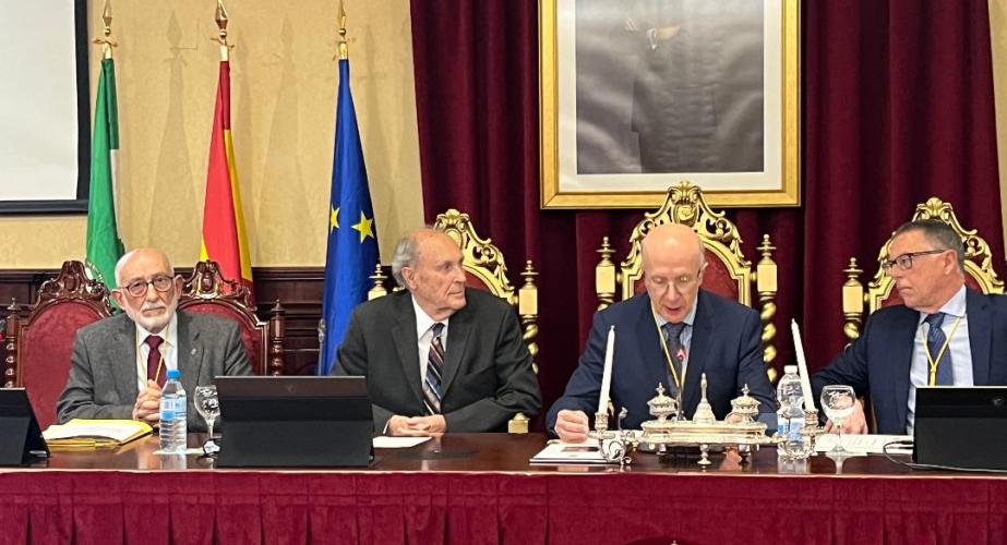Juan Cabrera, Carlos Pera, José Antonio Girón y Francisco Mateo durante la sesión.