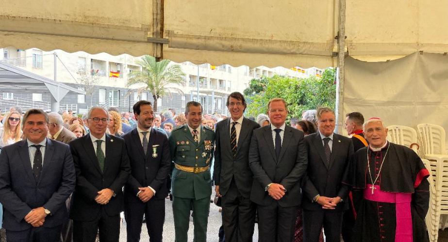Fernando Estrella, Javier de Torre, Ignacio Martínez Casas, Luis Martín Velasco, Mauricio González-Gordon, Stefaan de Clerck, Manuel Estrella, y el obispo Rafael Zornoza.