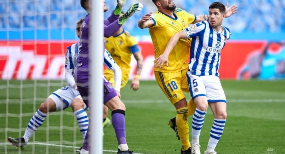 Un paso más en la Liga El Cádz CF ha vuelto a perder por decisiones del Var