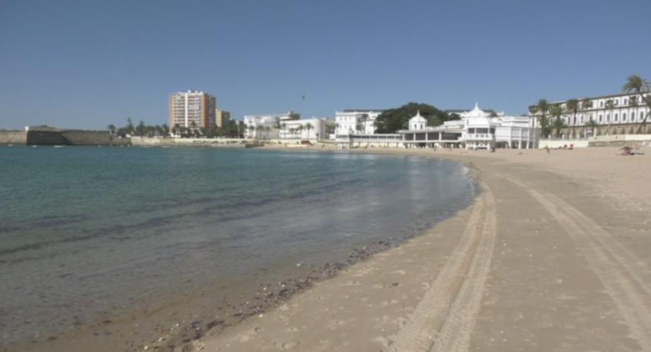 Las playas de Cádiz renuevan su bandera azul