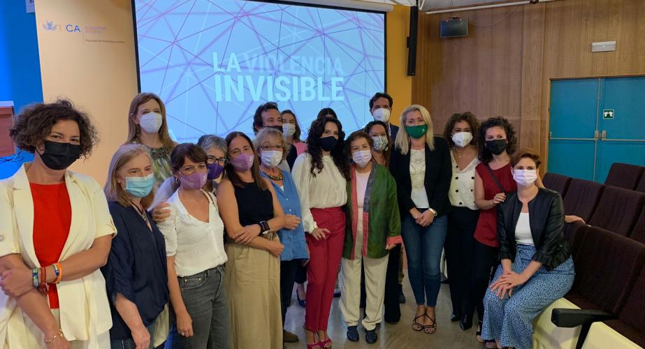 La Consejera de Igualdad en la presentación del documental La Consejera de Igualdad en la presentación del documental