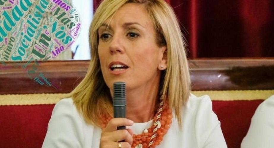 Mara Rodríguez (PSOE): “El Ayuntamiento ha perdido 1,7 millones de euros para empleo juvenil”.