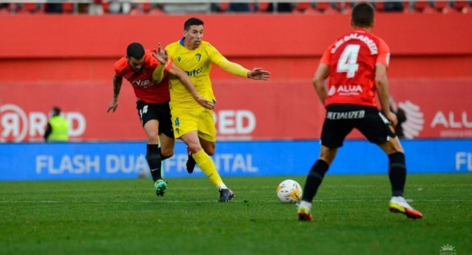 El Cádiz CF no ha conseguido vencer al Mallorca El árbitro pitó dos penaltis a los locales que no son claros