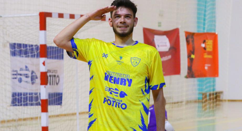 Pedro Olmedo tuvo una actuación destaca siendo el autor de tres de los goles de su equipo Pedro Olmedo tuvo una actuación destaca siendo el autor de tres de los goles de su equipo