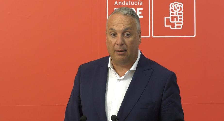 El secretario socialista en Cádiz comparece en rueda de prensa