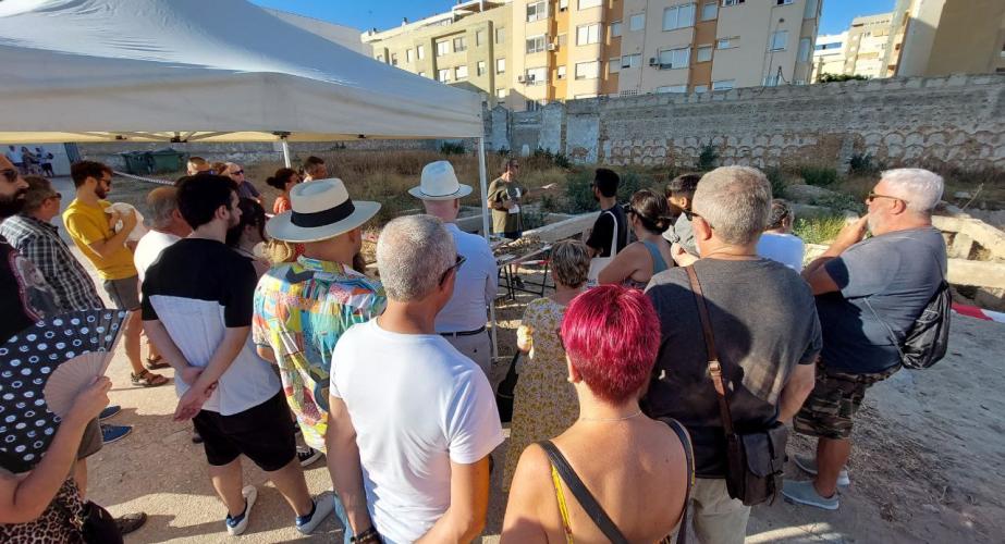 Muchas personas han participado de la visita al antiguo cementerio Se ha hallado un total de 86 víctimas con signos de violencia, unas con indicios de ser asesinadas durante el intento de Golpe de Estado
