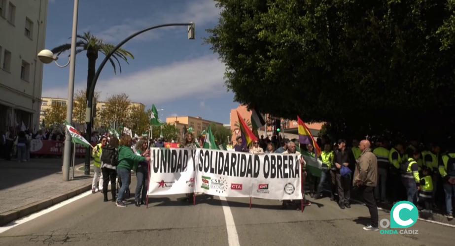 Pancarta de cabecera de la manifestación del pasado 2024