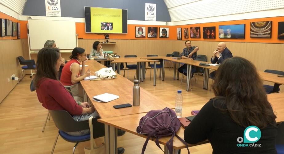 Seminario de cine documental impartido por Marianela Vega.