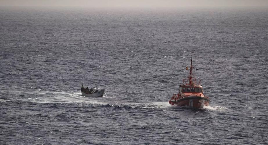 Imagen de un rescate de Salvamento Marítimo.