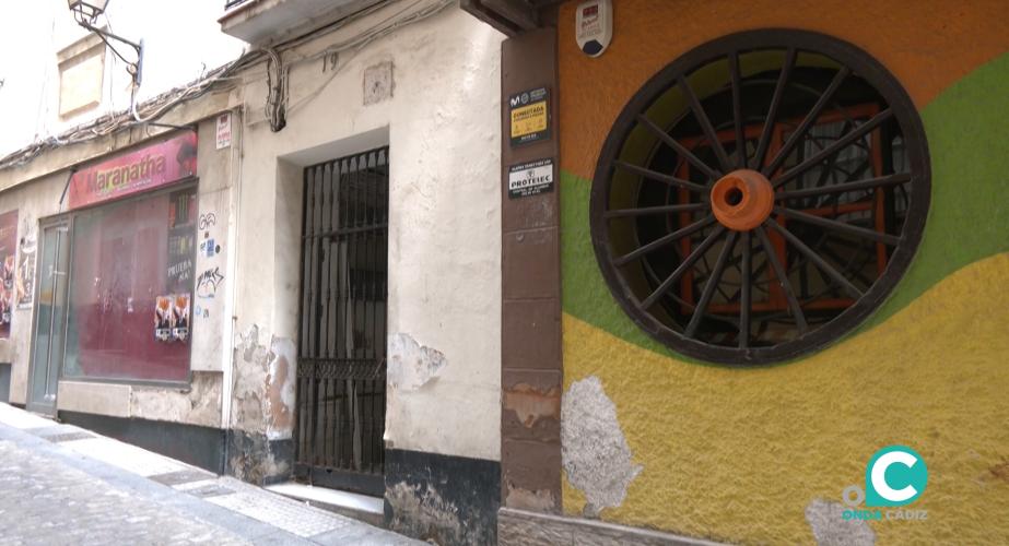 Imagen de la fachada de la finca Javier de Burgos, 19.