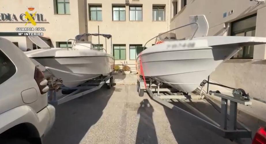 Las dos embarcaciones incautadas cuando pretendían introducir 1.500 kilos de coca por Cádiz y Rota.