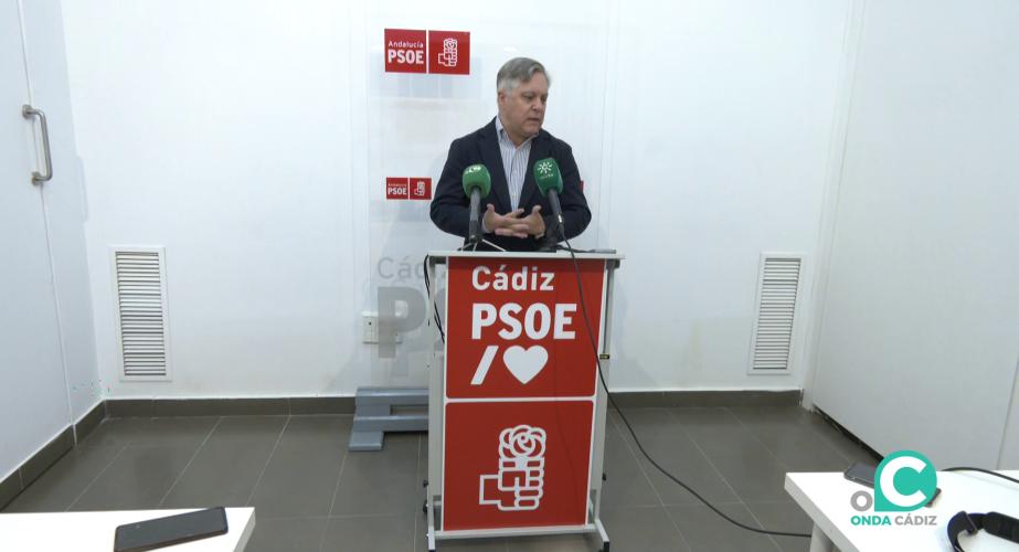 Torres interviene ante los medios durante la rueda de prensa ofrecida este miércoles