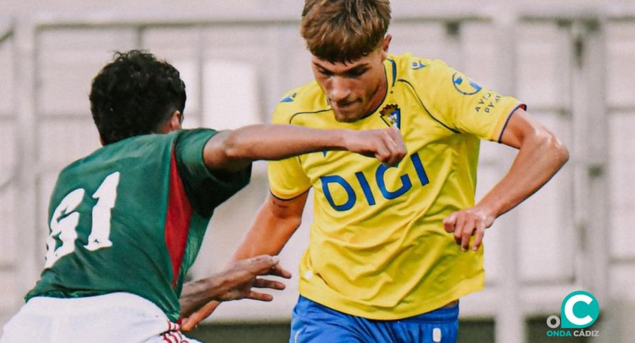 De la Rosa tuvo minutos en la segunda mitad (Foto: Cádiz CF)