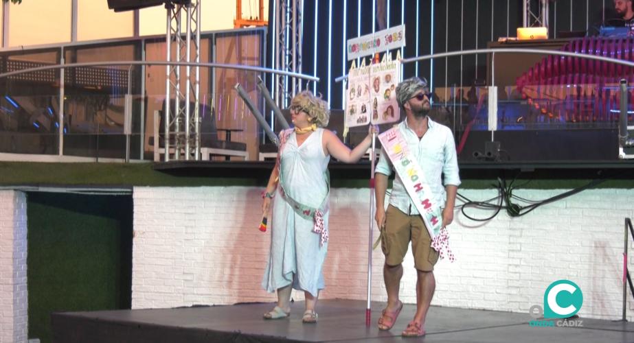 La Sala Momart acogió la III Gala de Romanceros del Carnaval de Cádiz. 