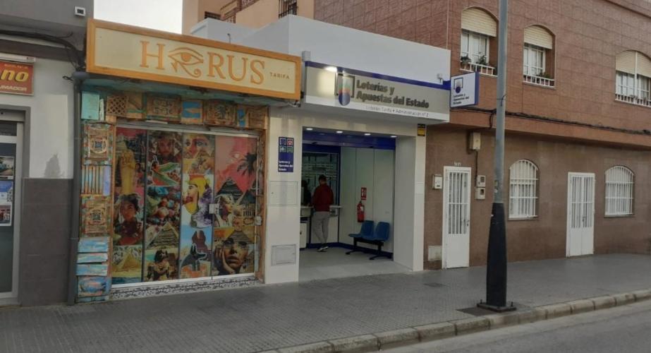 Vista de la administración de Lotería donde se ha sellado el boleto premiado