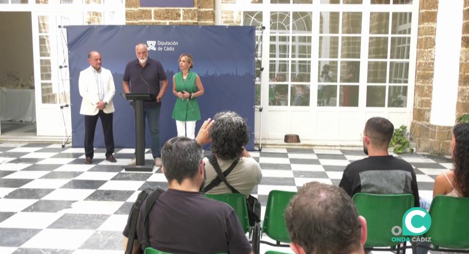Un momento de la rueda de prensa de este viernes en el palacio provincial