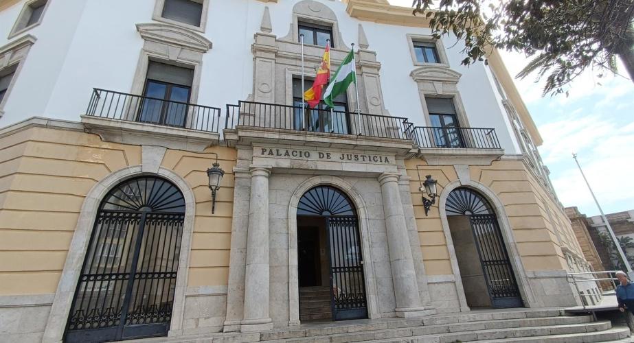 Fachada de la audiencia provincial de Cádiz