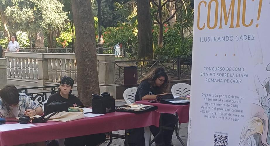 La Plaza Mina acoge la jornada '¡AVE, Cómic! Ilustrando Gades'.