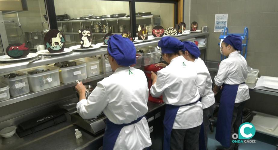Servicio de Restaurante en la Escuela de Hostelería de Cádiz.