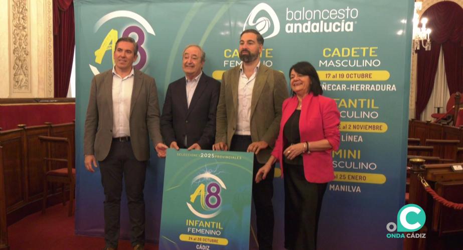 Momento de la presentación del cartel de la cita regional este martes en el Ayuntamiento