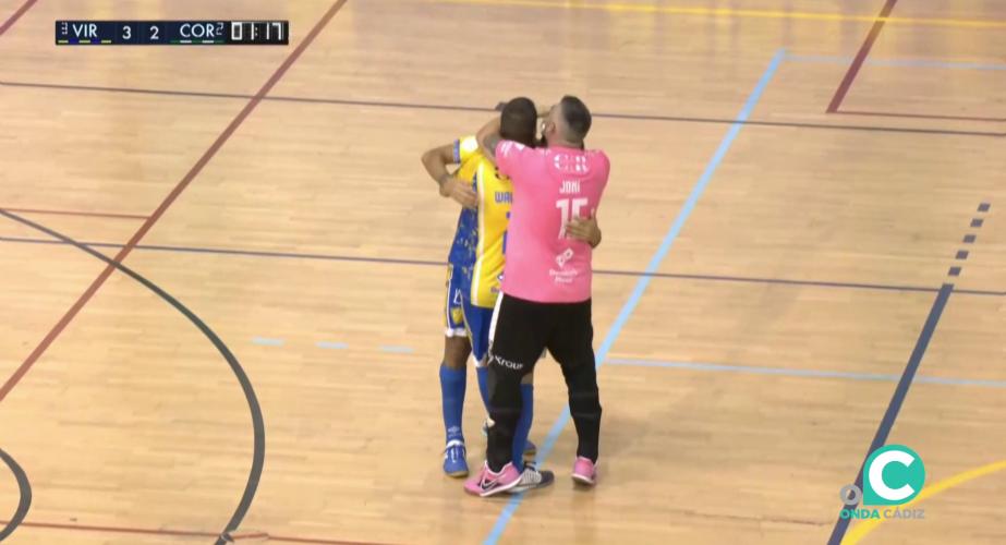 Los jugadores gaditanos quieren seguir dando momentos de alegria ante sus aficionados