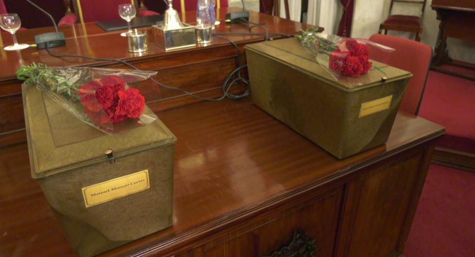 Urnas dispuestas en el acto institucional celebrado este miercoles