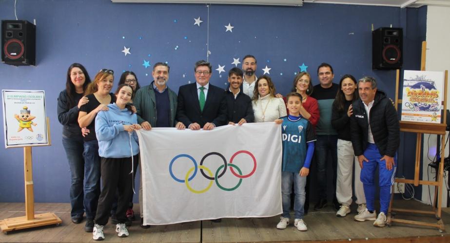 Imagen del traspaso de bandera 