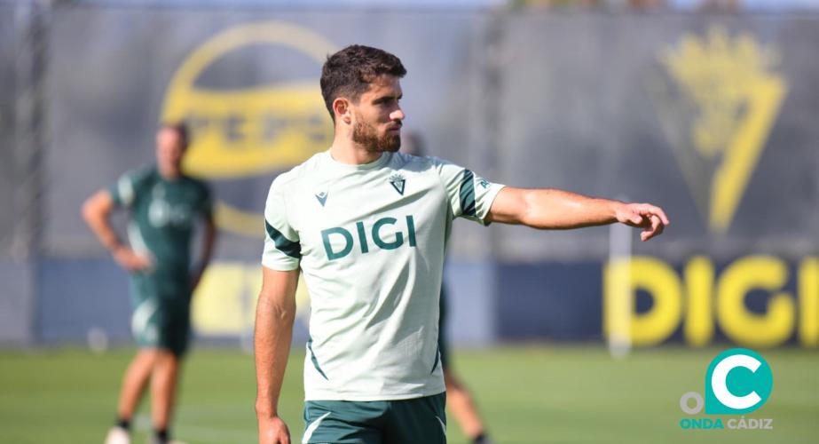 Alvaro García Pacual en un entrenamiento de esta semana (Foto: Cádiz CF)