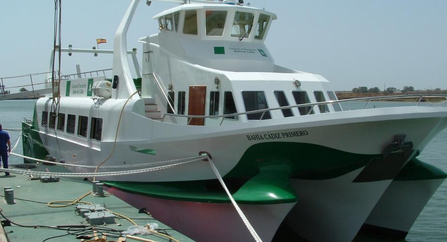 Imagen de archivo de una de las embarcaciones en el muelle de Cádiz