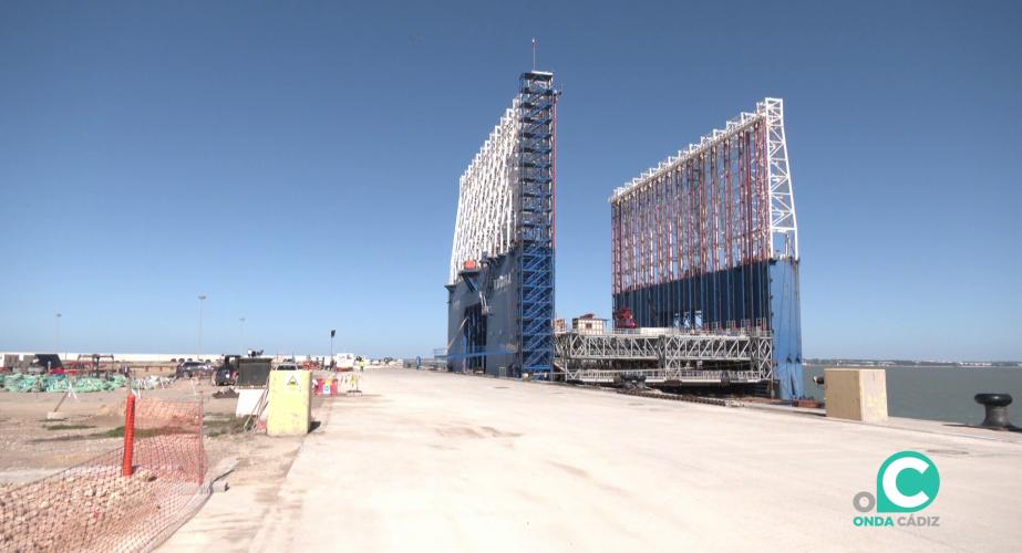 Actuaciones en el muelle en una imagen de archivo