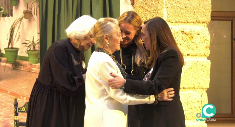 Momento del reconocimiento en el acto celebrado en la Casa de Iberoamérica