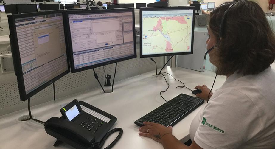 Operadora de Emergencias 112 Andalucía.