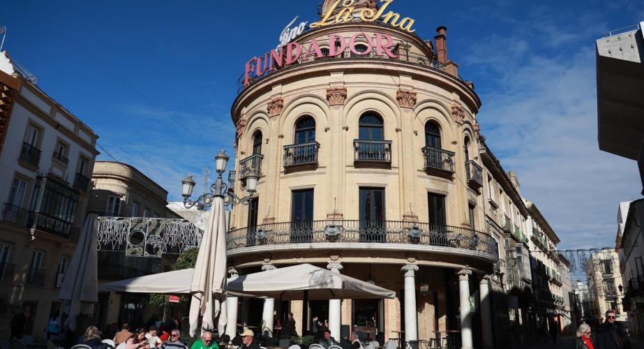 Edificio del Gallo Azul en Jerez de la Frontera (Cádiz) en la Navidad de 2025