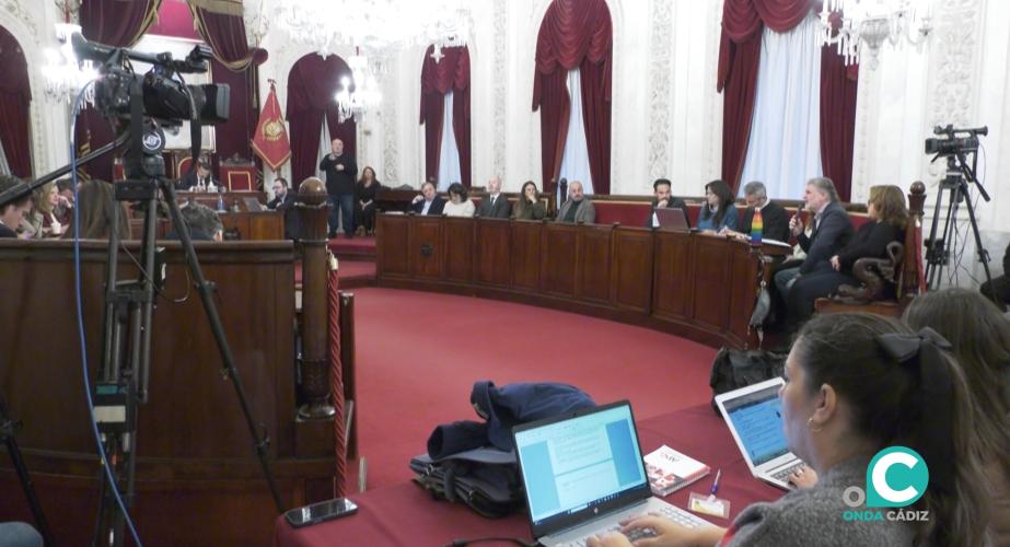 Última sesión plenaria en el Ayuntamiento de Cádiz. 
