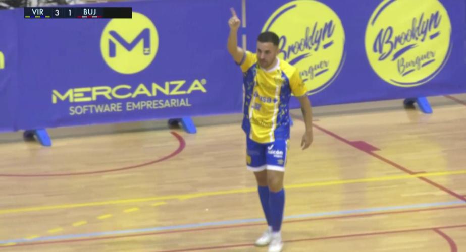 Andresito celebra uno de los goles del pasado domingo que dieron el triunfo ante el Bujalance