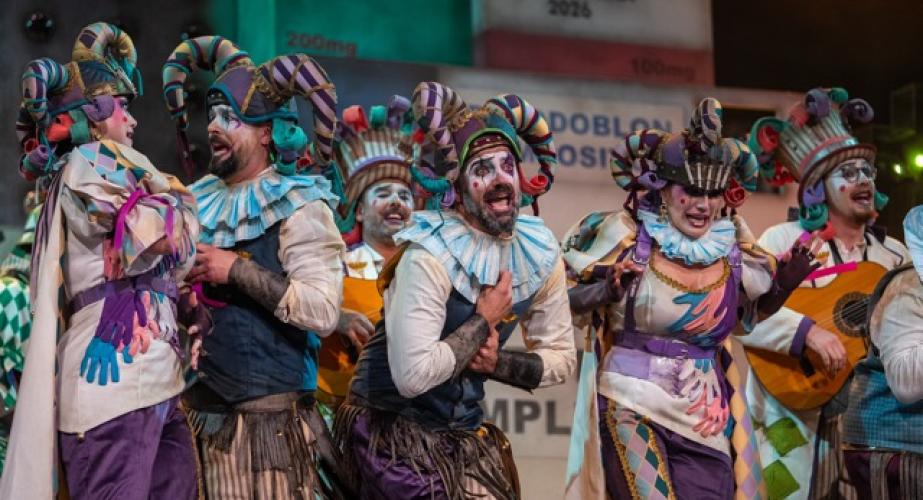 La comparsa de Jesús Bienvenido sancionada por excederse en el tiempo de su repertorio