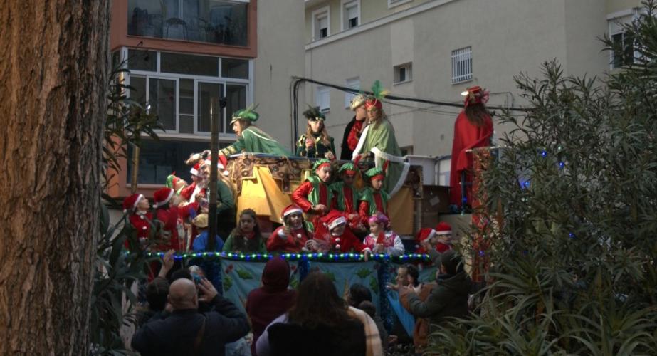 Puntales recibe a los Reyes Magos como anticipo del gran día de la ilusión.