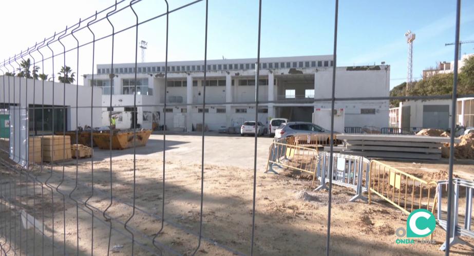 Imagen de las obras de las instalaciones del complejo deportivo Puntales La Paz este lunes 12 de enero. 